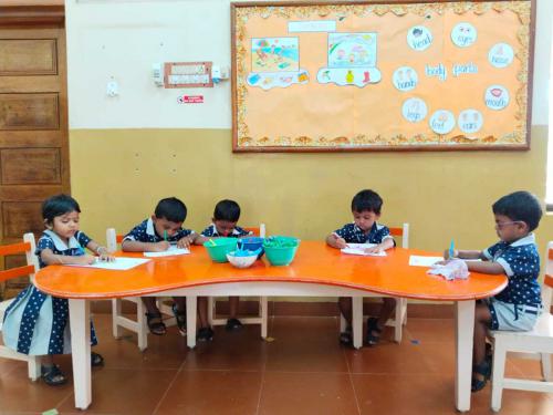 COLOURING COMPETITION (3)