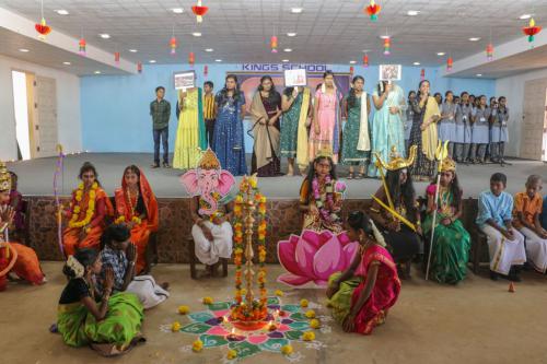 DIWALI CELEBRATION-MIDDLE (1)