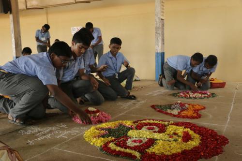 FLOWER CARPET AND MASK MAKING (3)