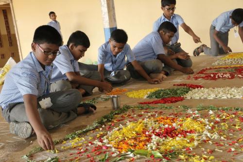 FLOWER CARPET AND MASK MAKING (9)