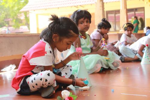HAT DECORATION COMPETITION (13)