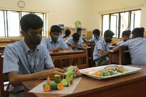 VEGETABLE CARVING COMPETITION (9)